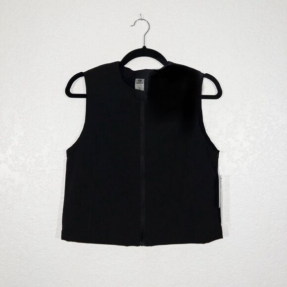 NWT Mono B Black Fitted‎ Zip-Up Running Vest Size Small - Picture 1 of 7
